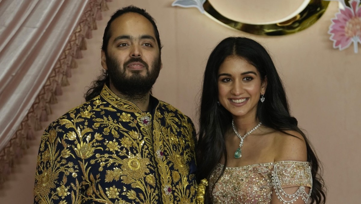 Anant Ambani ofreció al Gobierno colombiano llevarse 80 hipopótamos a su propio centro de rescate. | EFE