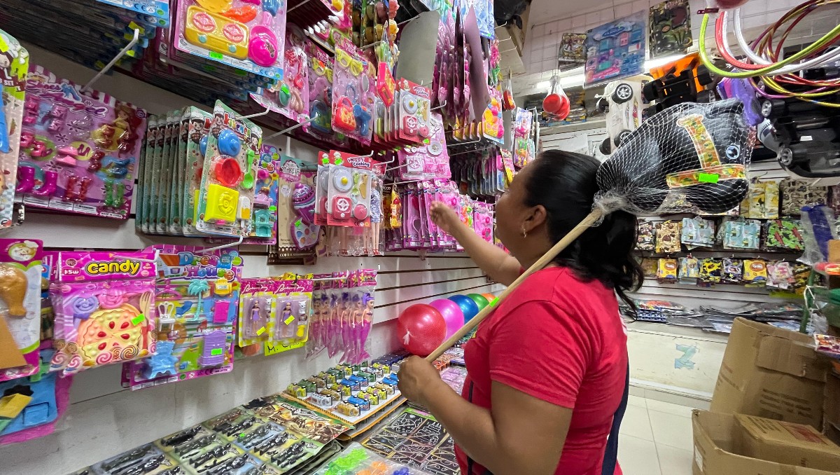 Caen ventas de juguetes hasta 60% en Tampico. (Yazmín Sánchez)