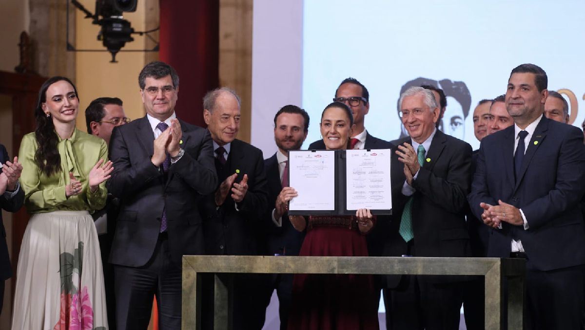 Claudia Sheinbaum, presidenta de México, refirió que a través del Plan México se impulsará a la industria siderúrgica. Foto: Araceli López