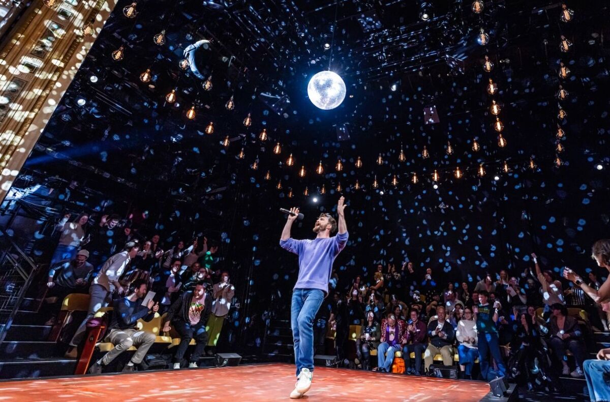 Daniel Radcliffe  lleva ‘Every Brilliant Thing’ al escenario de Broadway FOTO: Mathew Murphy