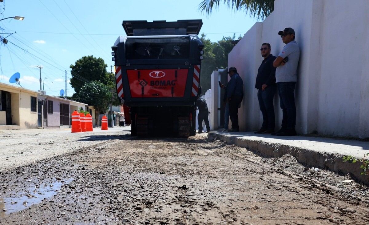 El Gómez Palacio se llevan obras de pavimentación a distintos sectores | Archivo Rolando Riestra