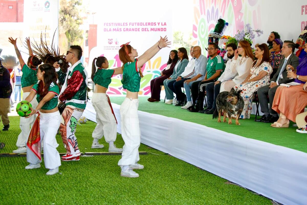 El próximo 31 de mayo, la Ciudad de México buscará romper el Récord Guinness con la ejecución de la ola más grande del mundo. | Foto: Especial
