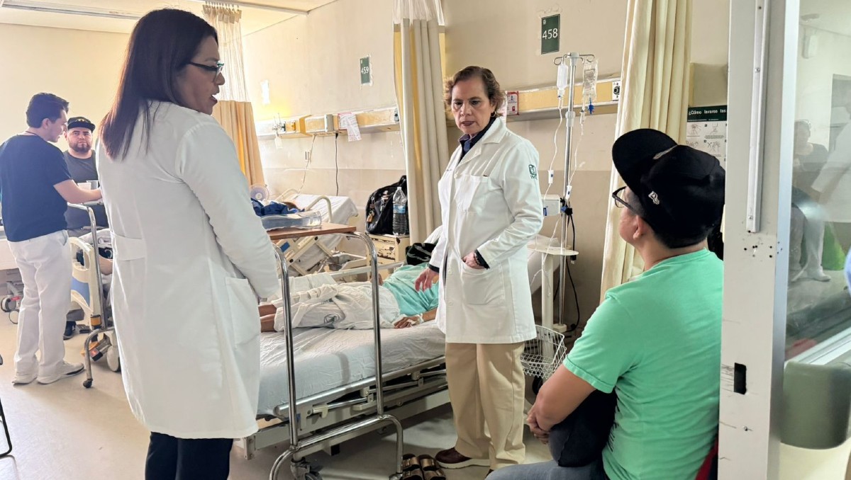 Miralda Aguilar Patraca realizó un recorrido por instalaciones de clínicas y hospitales. Foto: Especial
