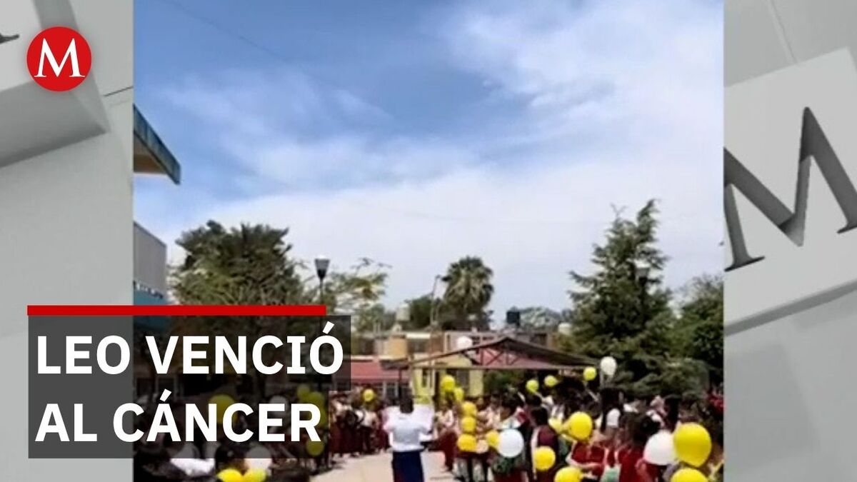 Niño vence el cáncer y recibe emotiva bienvenida en escuela de Tlajomulco