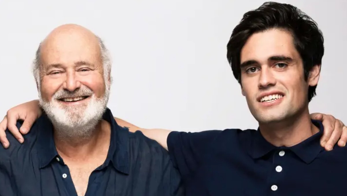 Rob junto a su hijo, Nick, hoy acusado del asesinato. | Especial