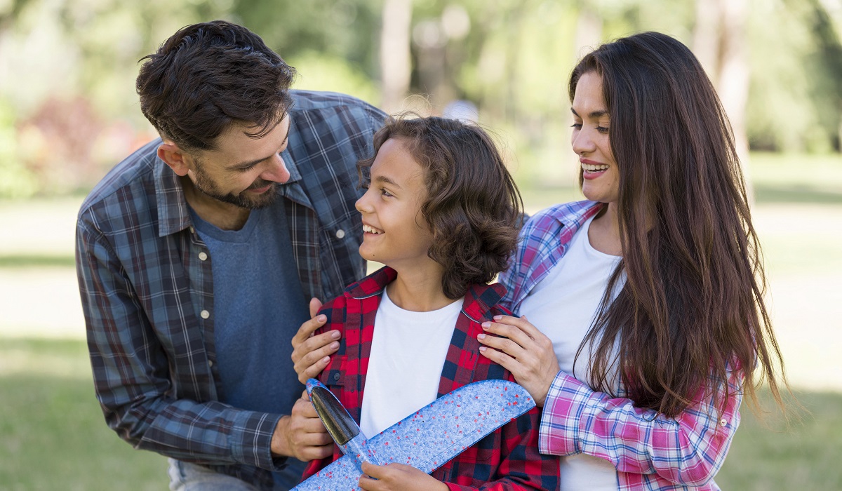 Este tipo de terapia se basa de la teoría de que la familia funciona como un sistema. (freepik.es)