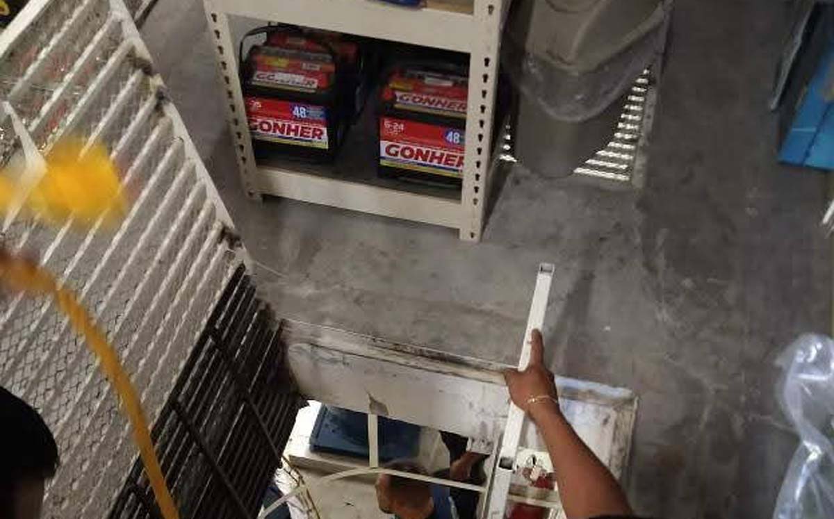 Trabajadora cae metros de profundidad a sisterna usada como cuarto de bombas. | Foto: Especial