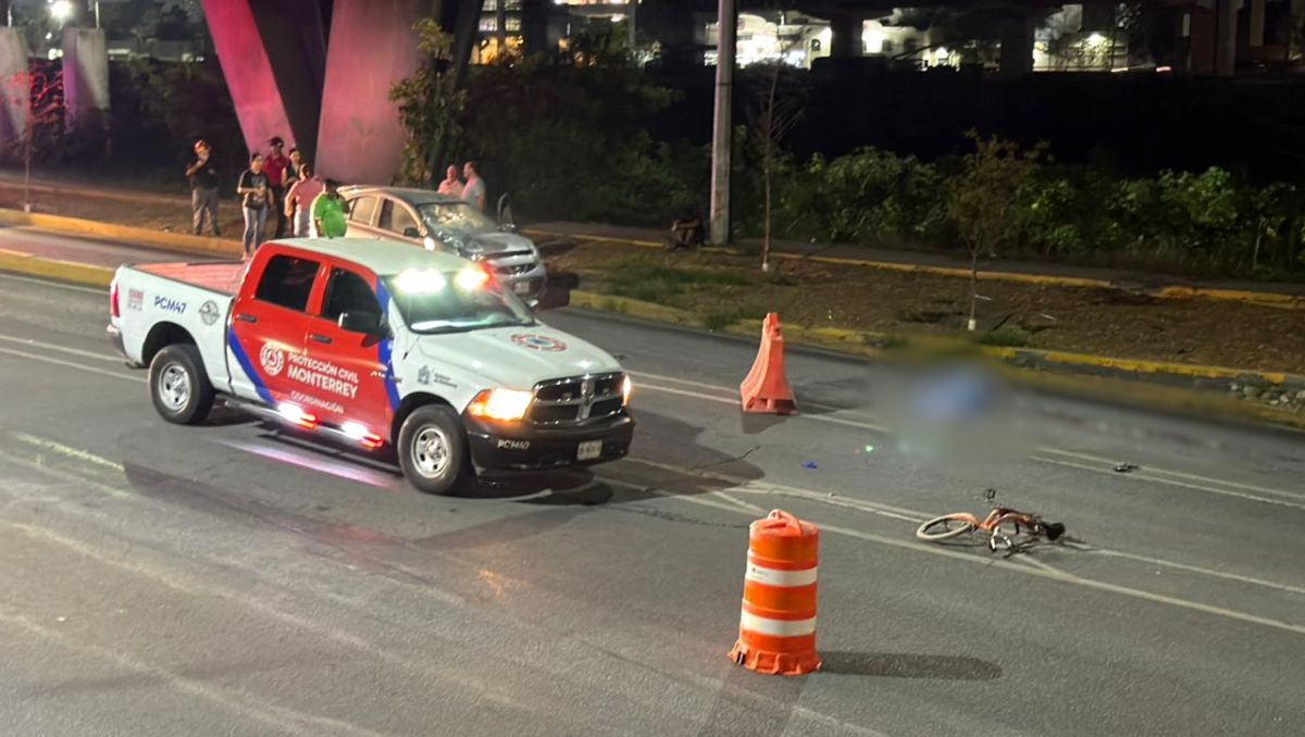 La zona fue acordonada y abanderada por elementos de Policía y Tránsito municipal. Fernanda Pérez
