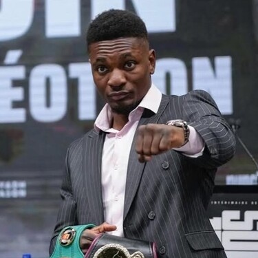 Christian Mbilli es un boxeador invicto de 31 años campeón del CMB; será el próximo rival de 'Canelo' Álvarez en septiembre