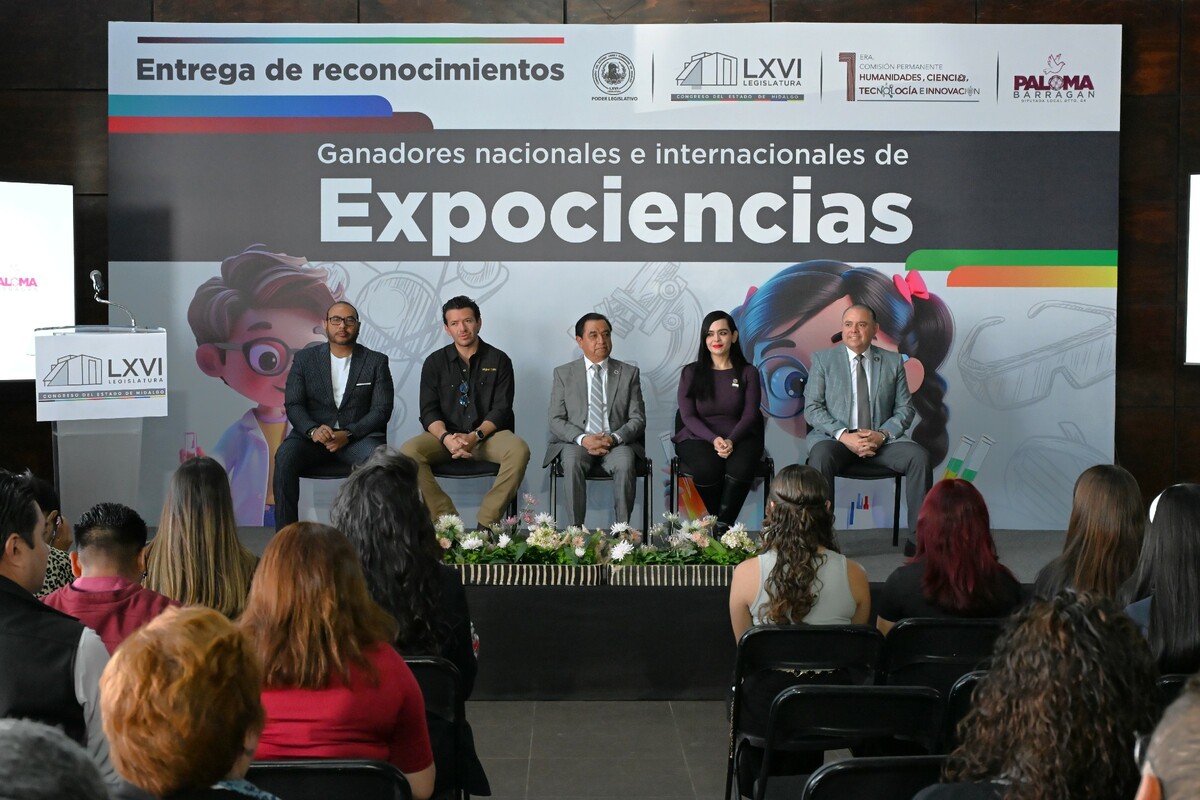 Estudiantes hidalguenses llevan proyectos a torneos internacionales