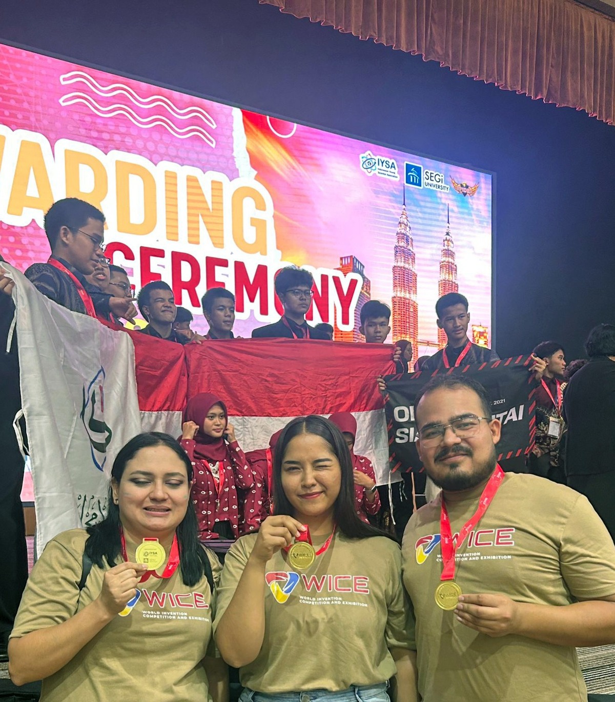 Laguneros ganan premio en World Invention Competition and Exhibición, WICE 2025 | Roberto Amaya