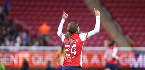Chivas  golea a Atlético de San Luis