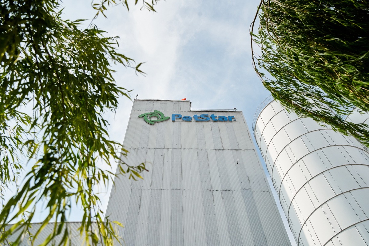PetStar es reconocida como una de las plantas de reciclaje de PET de grado alimenticio más grande del mundo.(Cortesía)