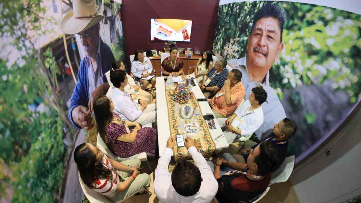 Edomex logró más de mil 100 citas de negocio en el Tianguis Turístico 2026 en Acapulco. | Foto: Especial