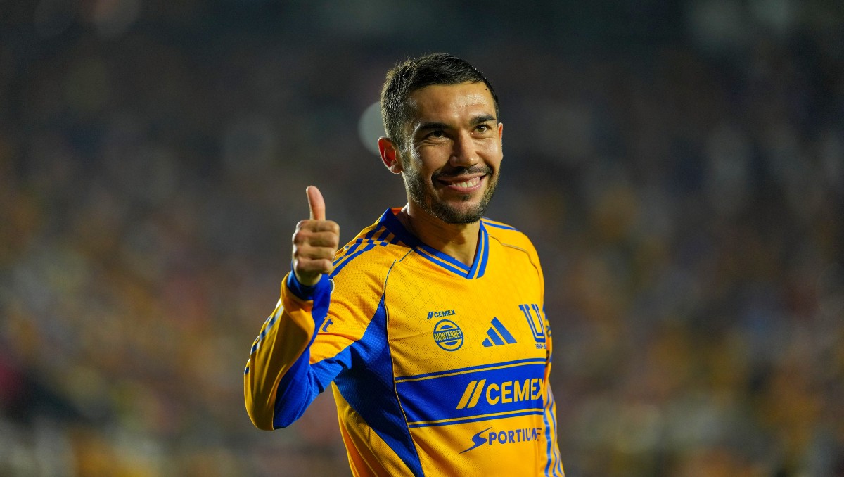 Juan Pablo Vigón espera un "partidazo" entre Tigres y Chivas en la Liguilla (Imago7)