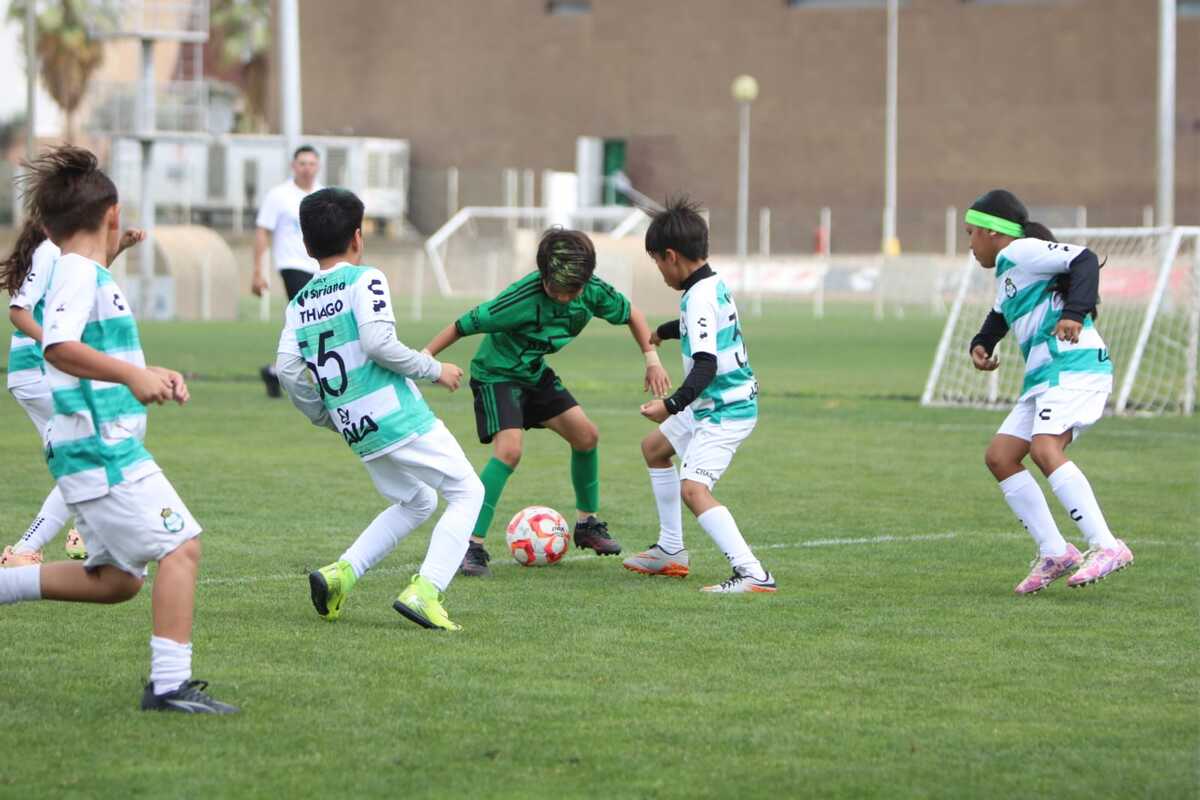 Academias Peñoles dan pelea en segunda jornada en TSM. | Rolando Riestra