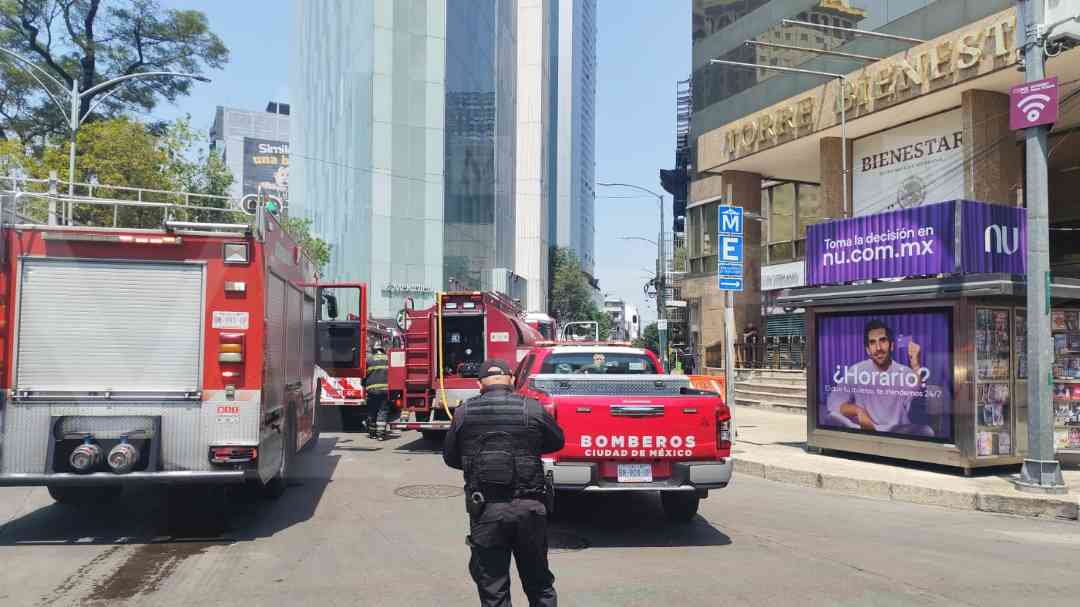 Al lugar acudieron los cuerpos de emergencia para atender la situación. | Especial