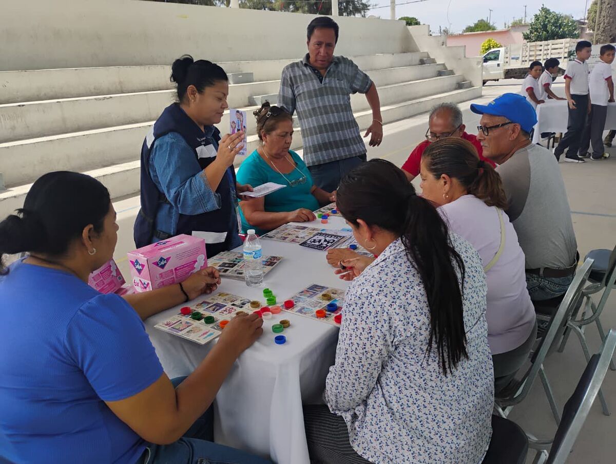 Lerdo refuerza atención social con Unidad Móvil en León Guzmán. | Especial