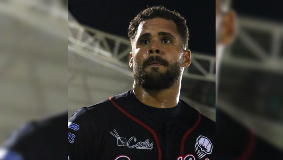 Alejandro Castro es activado por los Sultanes para el último juego de la serie contra Charros