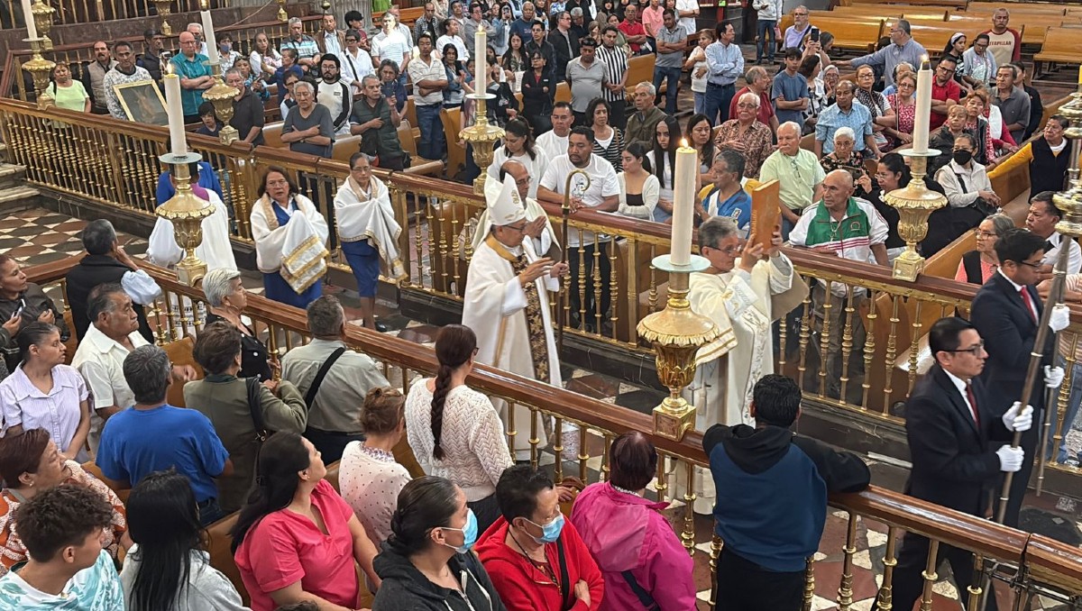 Misa dominical en Catedral de Puebla | Especial