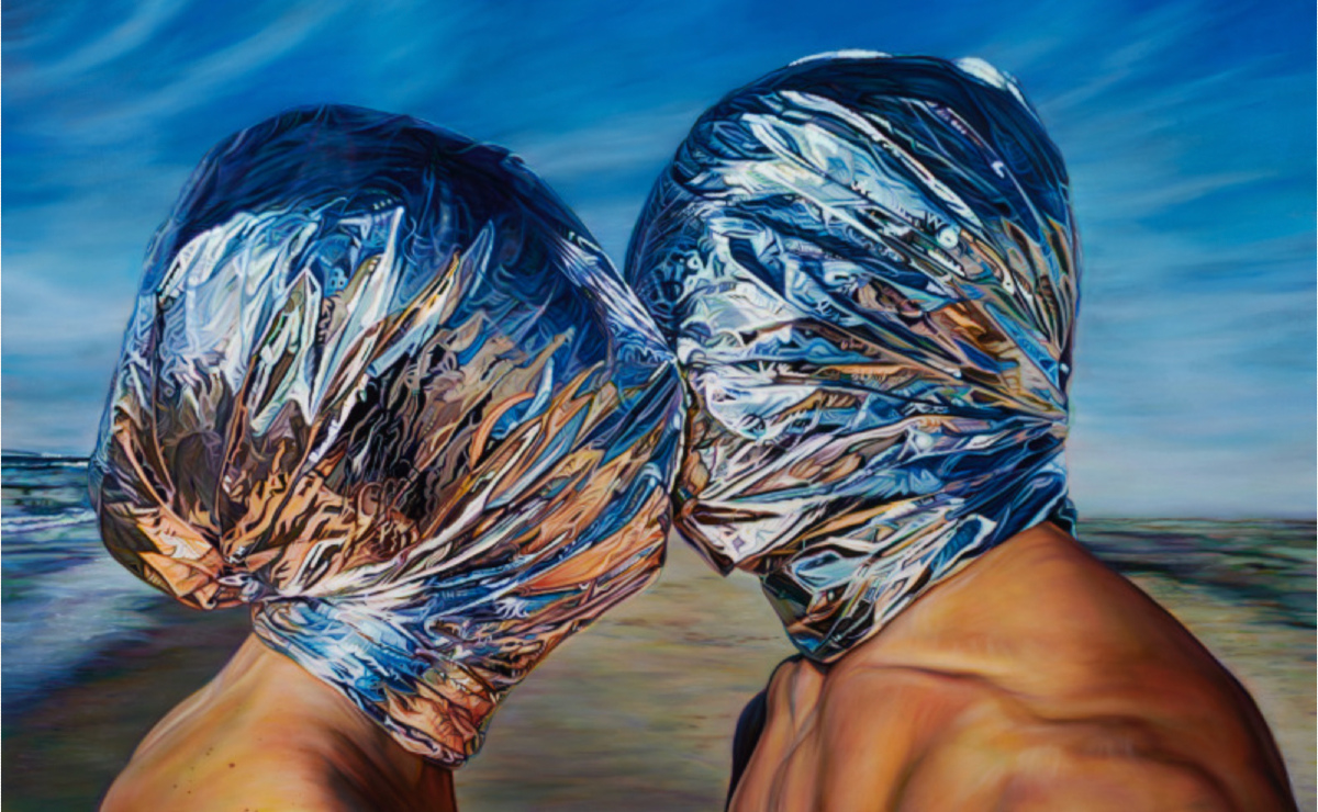 La artista reinterpreta 'Los amantes' de René Magritte en la franja fronteriza entre México y Estados Unidos. (Cortesía: Ana Teresa Fernández)