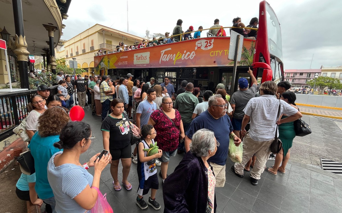 Aumentan recorridos en turibús en Tampico. | Yazmín Sánchez