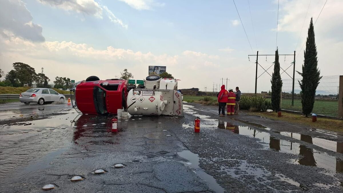 El hecho de tránsito se registra a la altura de la colonia Aviación, en el municipio de Toluca. | Especial