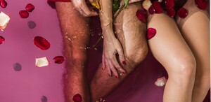Más allá de las posiciones o los juegos previos, el sexo romántico se define por la conexión e intimidad de la pareja