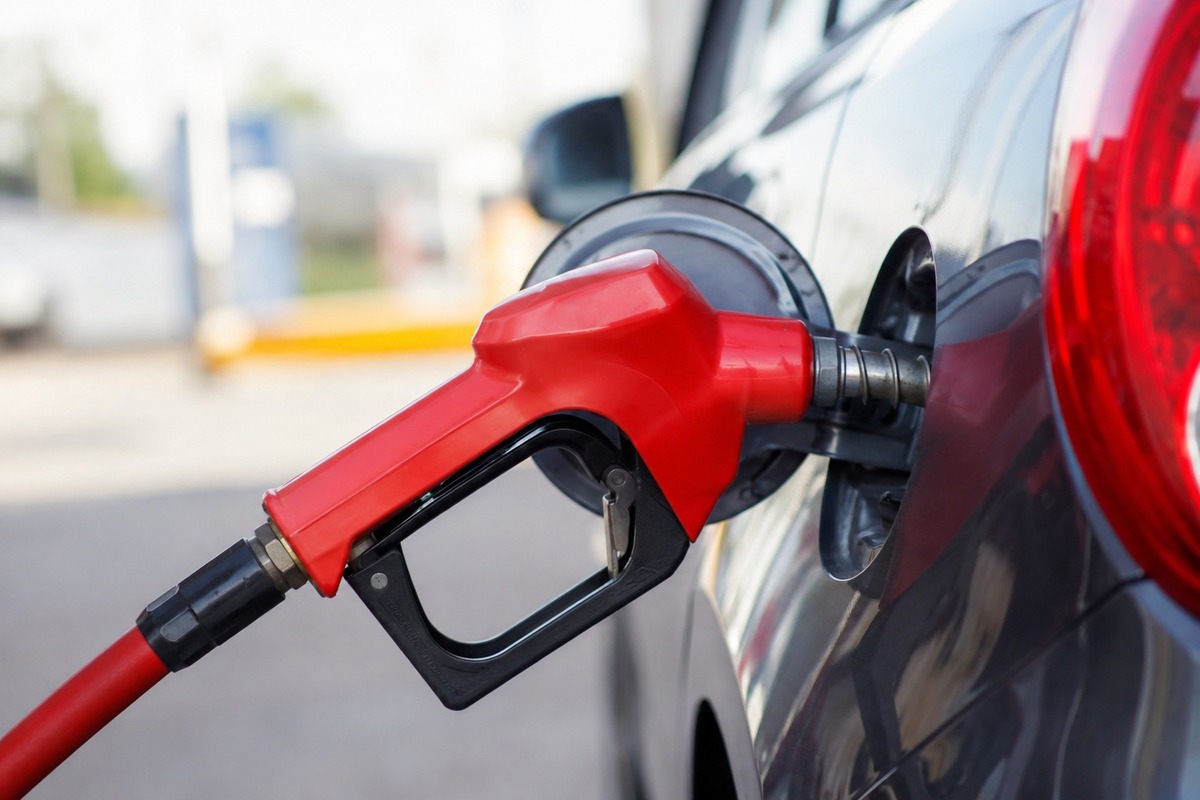 Autoridades dicen no saber que otra bomba en Torreón tenga problemas en suministrar gasolina | Especial