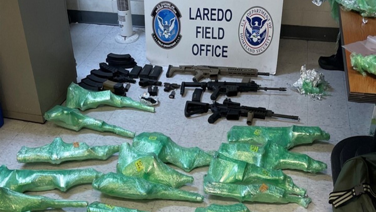Bobby Brandon Galván traficó 24 rifles AK-47 al cártel mexicano | Foto: Departamento de Justicia