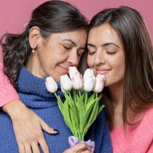 Si aún no sabes donde festejar a las reinas del hogar, municipios como Guadalupe y Escobedo preparan eventos para celebrar en grande el Día de las Madres.