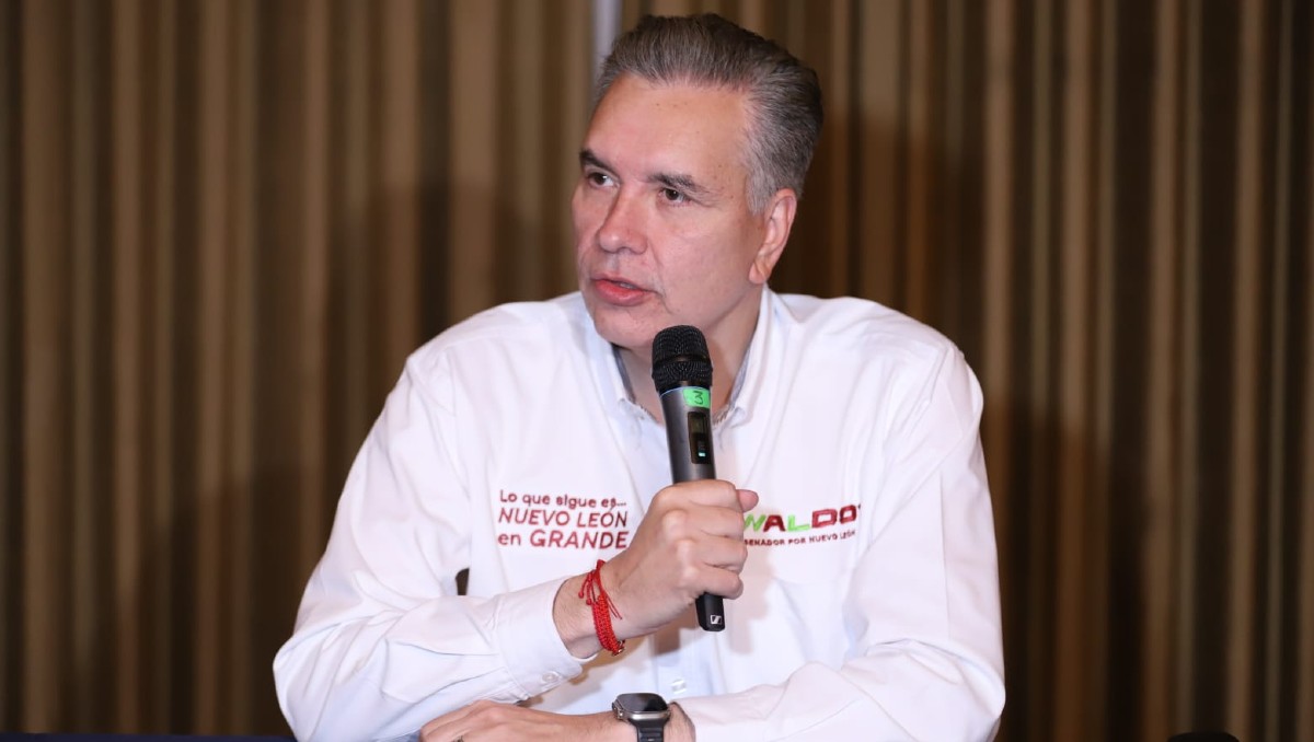 El senador mencionó que será hasta que se definan las inscripciones de las encuestas internas. Foto: Luis Guerra