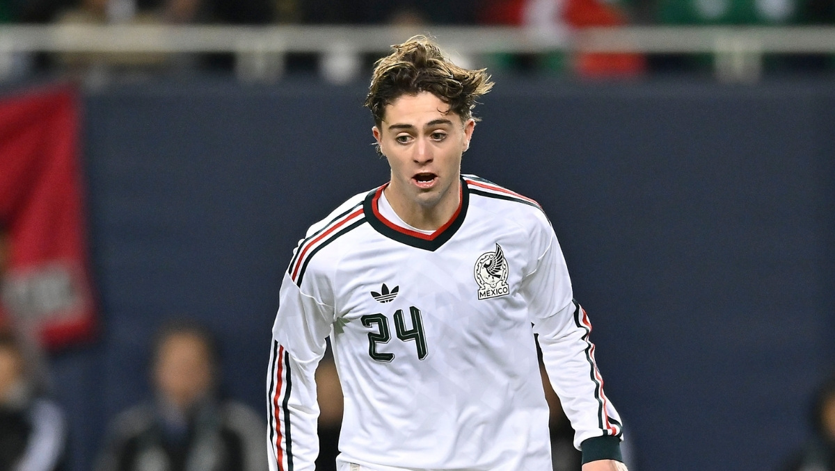 Brian Gutiérrez, el primer jugador de Chivas en llegar al CAR (Imago7)