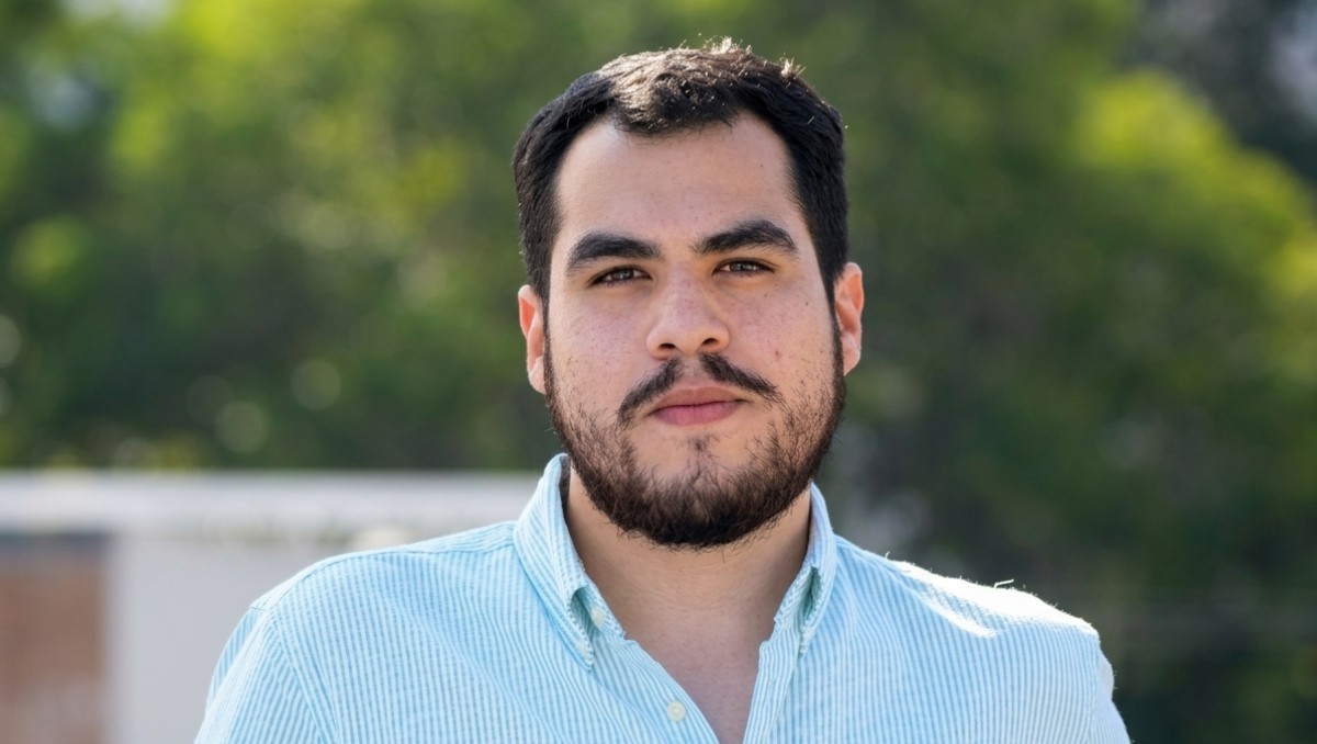 "No necesitas gastar una cantidad exorbitante en un regalo", considera el especialista.