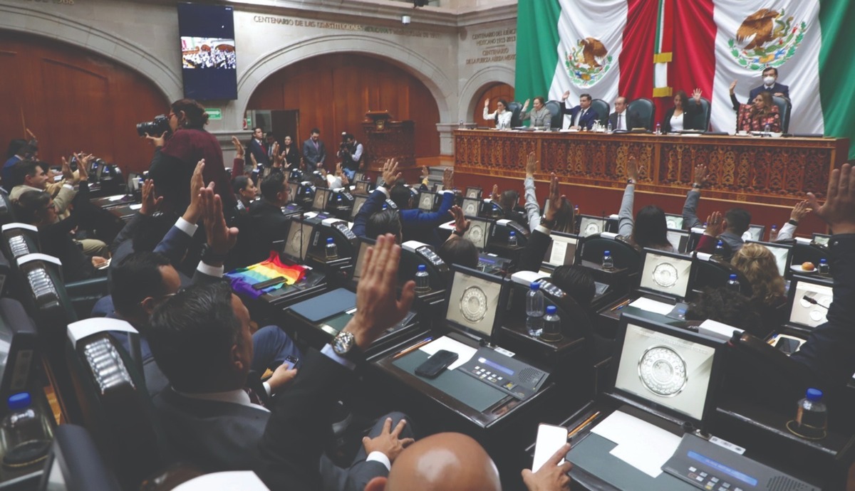 Las comisiones legislativas analizaron cinco iniciativas de ley. Tania Contreras