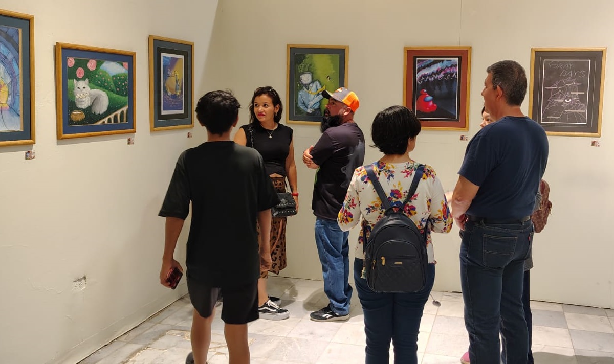 La exposición está integrada por 28 obras entre piezas de arte digital y técnicas tradicionales elaboradoras por los estudiantes. (Cortesía)