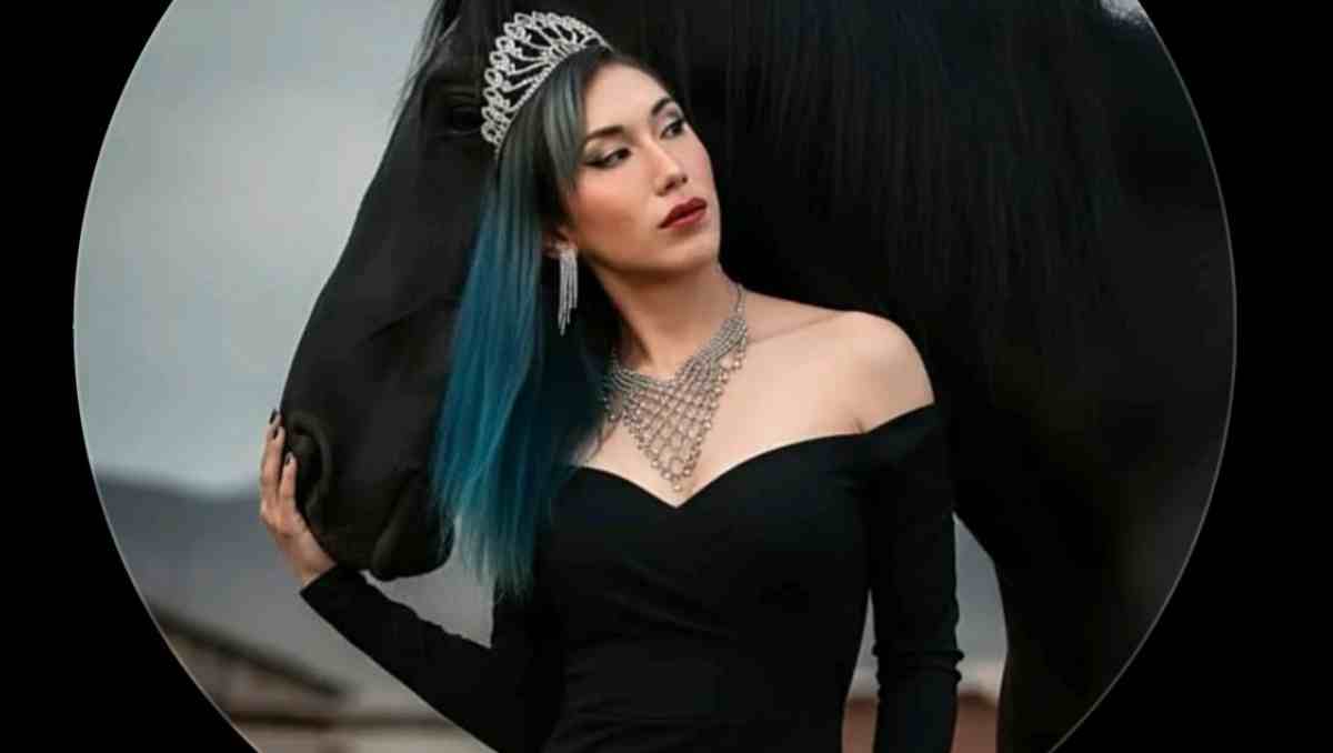 Fanny 'N', mujer trans conocida como “La chica del pelo bluuuu”, fue hallada sin vida en Mexicaltzingo.