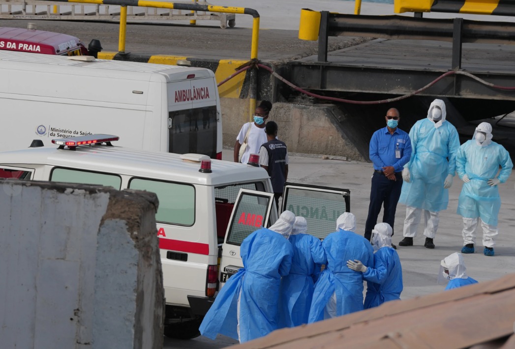 Los expertos dicen que el riesgo para la población general se considera bajo. (Foto: AP)