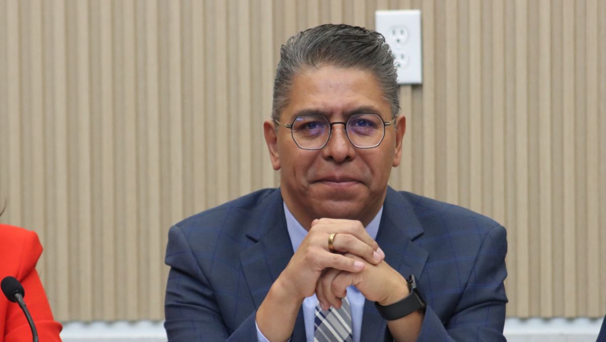 Presidente de la Mesa Directiva del Congreso de Puebla, Marcos Castro Martínez | Agencia EsImagen