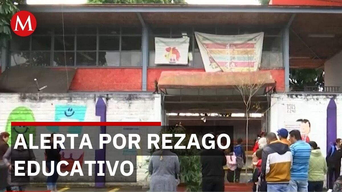 Alertan que 500 mil alumnos abandonarán la escuela por el recorte al ciclo escolar