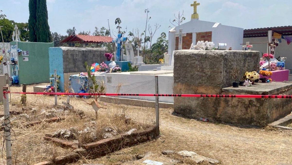Autoridades recomiendan a los visitantes no acercarse a las tumbas que puedan representar un riesgo (Foto: Cortesía)