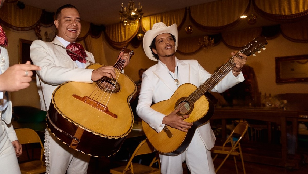 Bruno Mars estrena versión en español de 'Risk It All' | Instagram