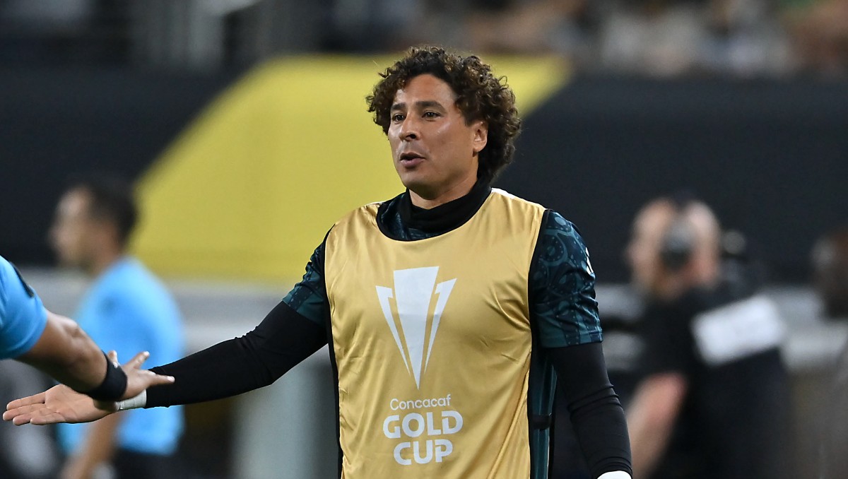 Guillermo Ochoa reconoce lo complicado que es aspirar a su sexto Mundial (Imago7)