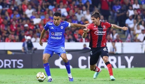 Cruz Azul y Atlas se enfrentarán en la vuelta de Cuartos de Final de Liga MX, y la Inteligencia Artificial ha revelado al ganador más probable.
