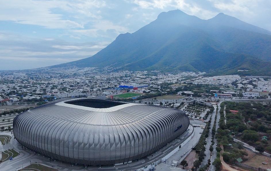 Un punto de referencia para el Estadio de Rayados es el inconfundible Cerro de la Silla. | Jorge López