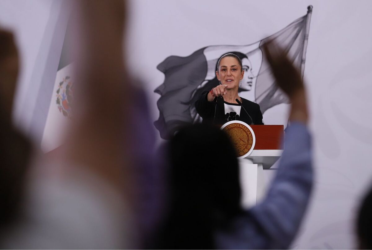 Sheinbaum aclaró que López Obrador ha sido extremadamente respetuoso con las decisiones de su gobierno. | Foto: Octavio Hoyos