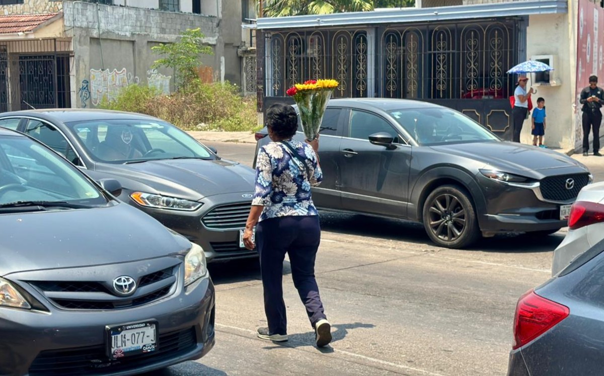 María lleva nueve años trabajando cada Día de las Madres. | Mario Juárez