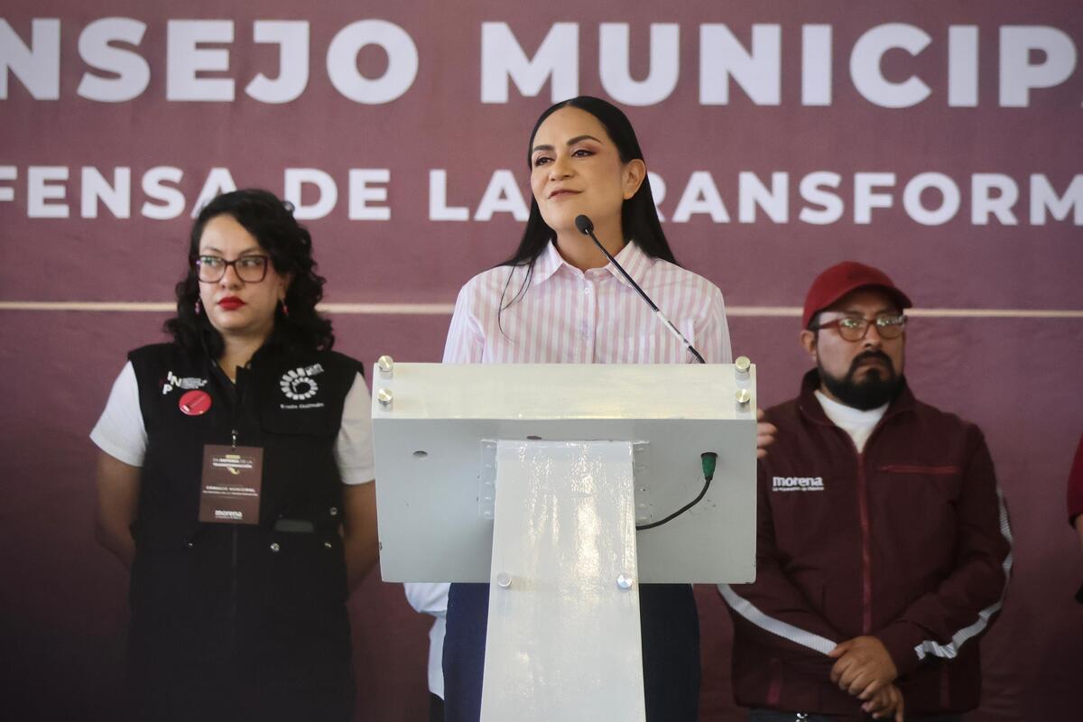 Montiel Reyes encabezó su primer jornada de instalación de los órganos morenistas. | Foto: Especial