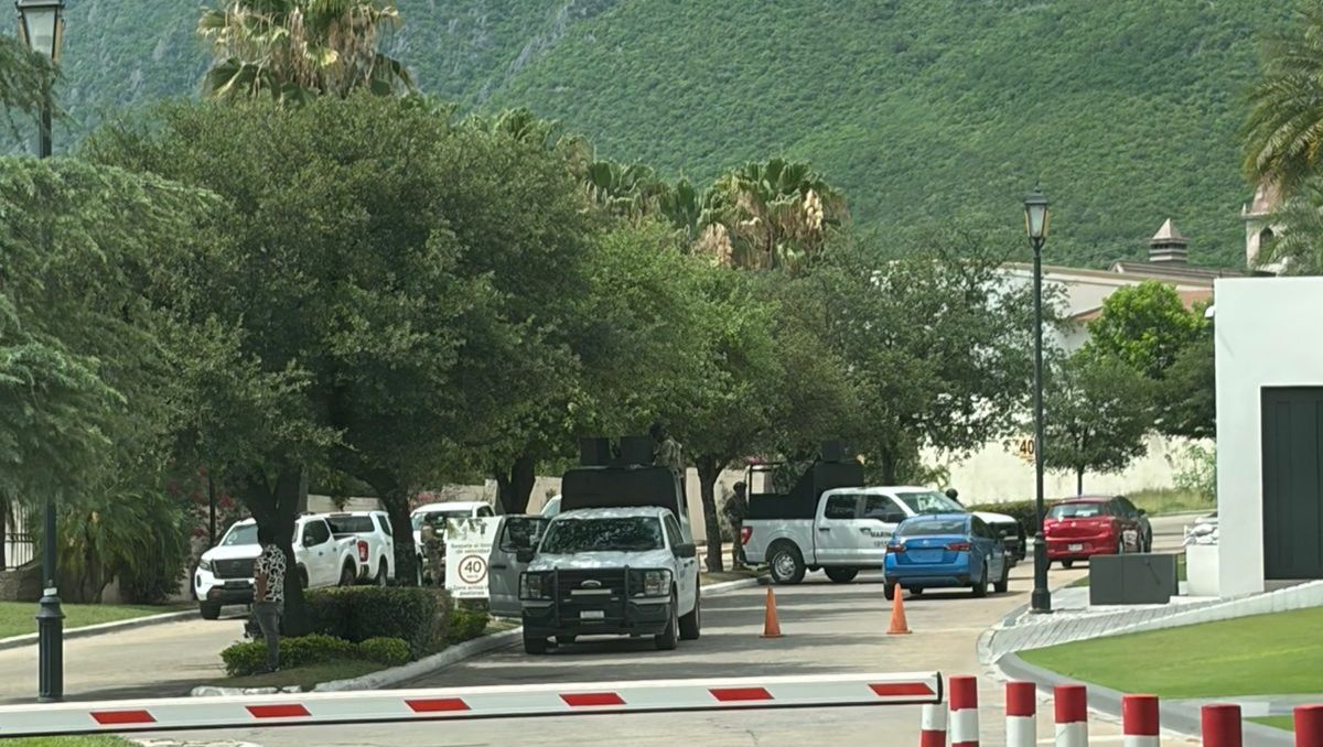 El operativo es efectuado en el fraccionamiento Portal de Huajuco, en la colonia La Herradura. | Susana Paredes