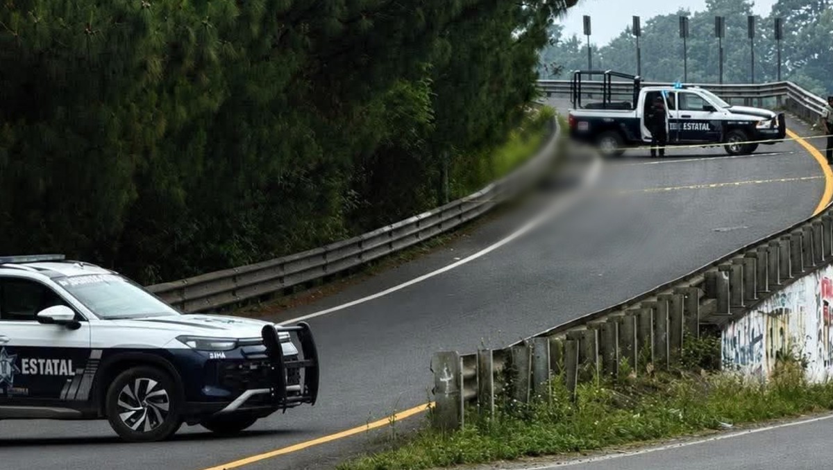 Abandonan cadáver envuelto en una lona en Huauchinango | Especial